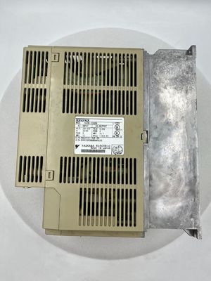 Yaskawa SGDB-20ADG AC SERVO AMPLIFIER 200-230V 20A 2KW 3 PHASE NEW